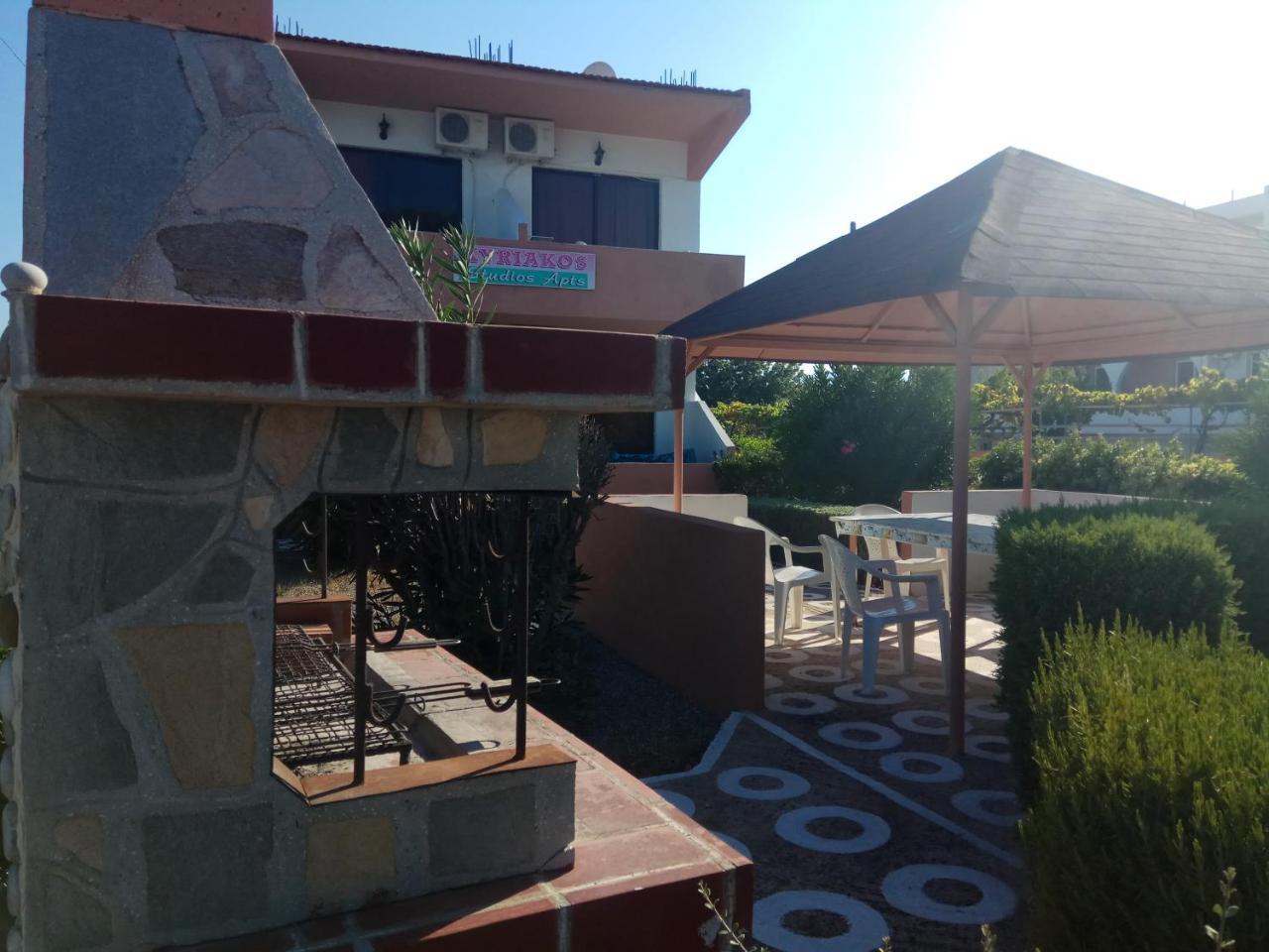 Kyriakos Studios Afántou Exterior foto